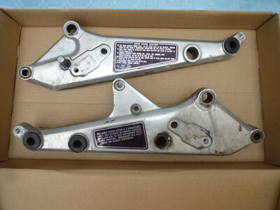 Satz Fussrastengrundplatten links rechts CB 900 F Bol d Or