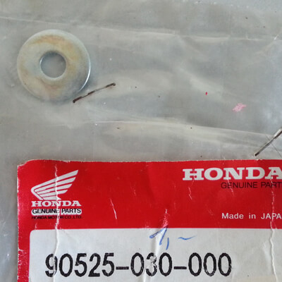 Scheibe Rcklicht Batterie CB400F neu