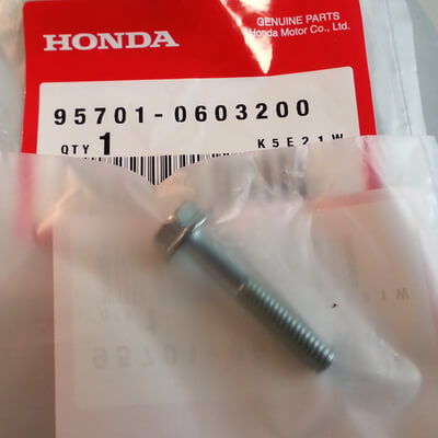 Sechskantbundschraube 6x32 Ventildeckel Honda CB-Four neu