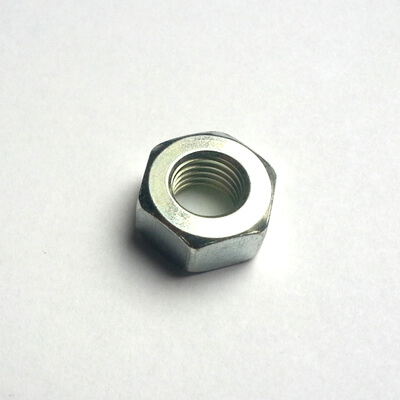 Mutter M10x1.25 mit 17er Schlsselweite Honda