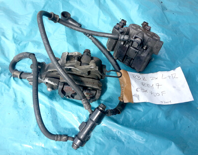 Bremszangen Satz vorne Honda CBX750F gebraucht