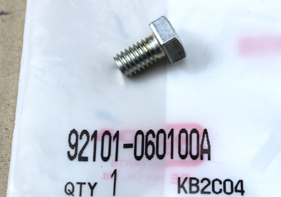 Schraube 6-kant 6x10 Honda neu