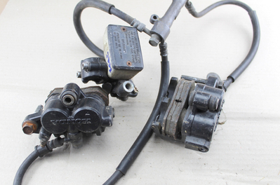 Bremsanlage vorne komplett Honda CB 900FC SC09 CB1100F SC11 gebraucht