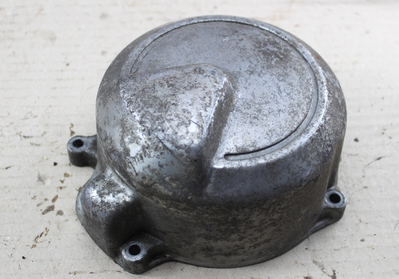 Lichtmaschinendeckel Honda CB650F gebracht