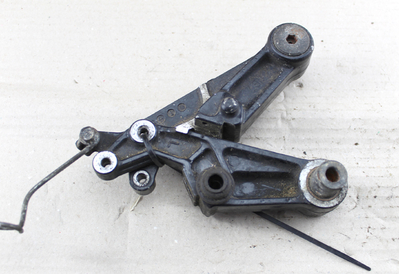 Satz Bremssattelhalterungen vorne Honda CB900FC gebraucht