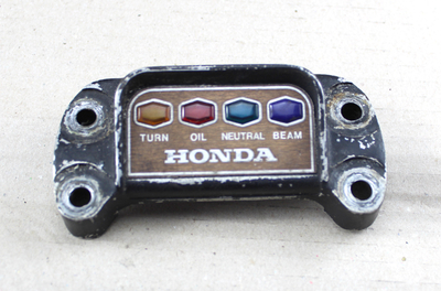 Lenkerklemme Kontrollleuchtenkonsole Honda CB350Four CB500Four CB750Four K2-K6 gebraucht